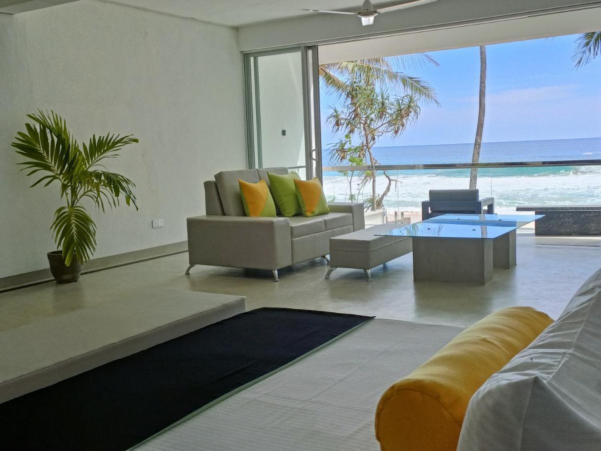 Josan Villa With A Glorious Beach And Sea View Habaraduwa Bagian luar foto