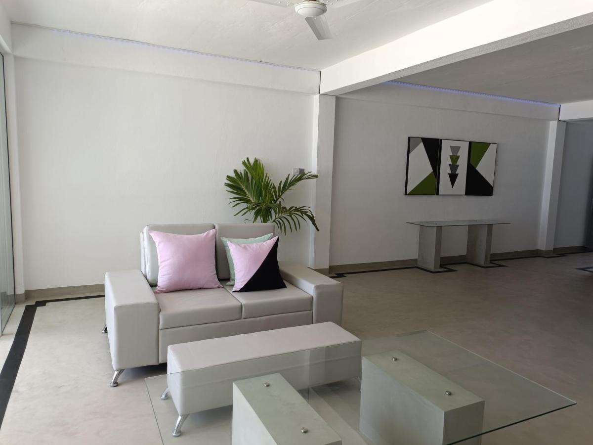 Josan Villa With A Glorious Beach And Sea View Habaraduwa Bagian luar foto