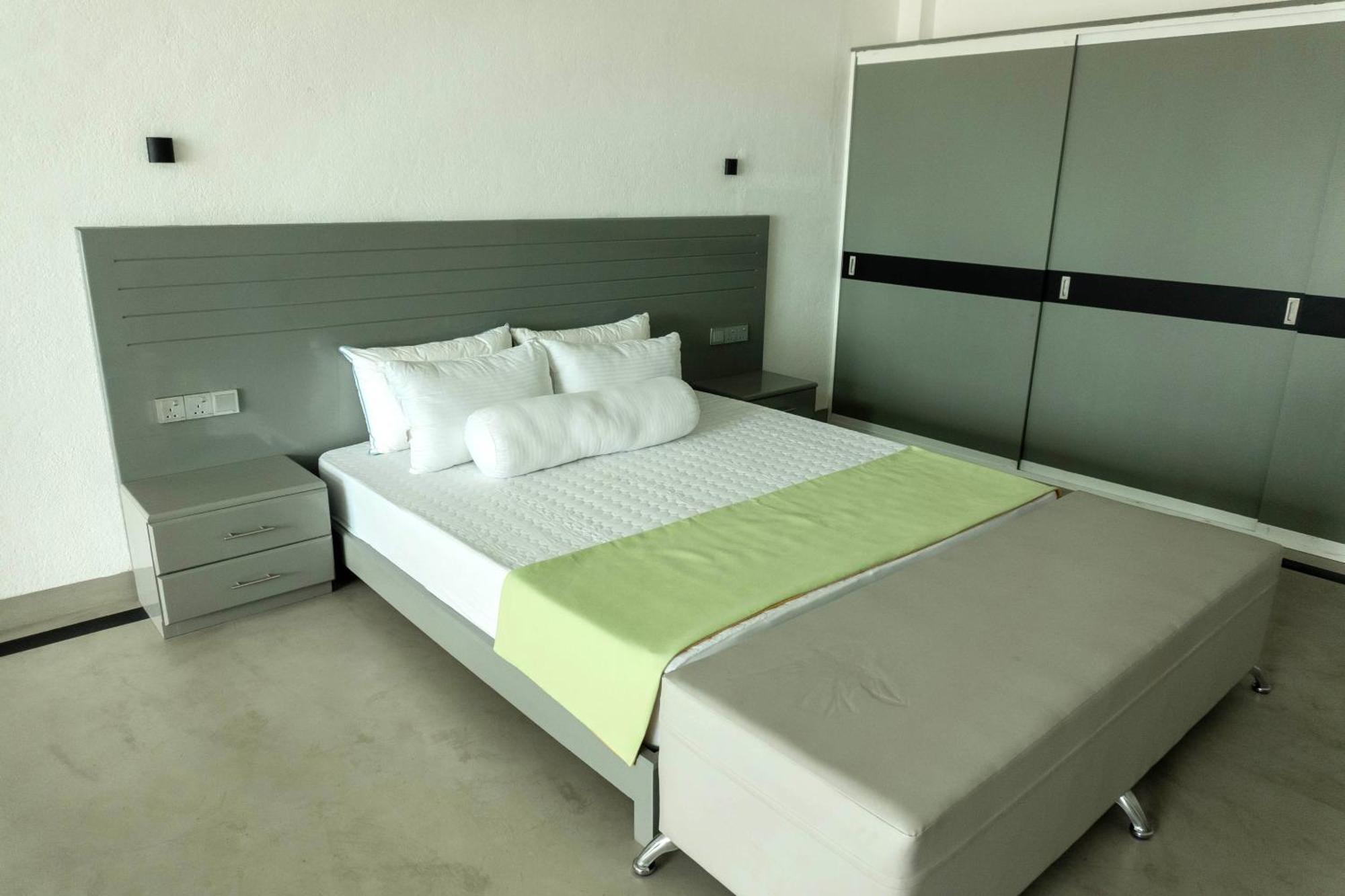 Josan Villa With A Glorious Beach And Sea View Habaraduwa Bagian luar foto